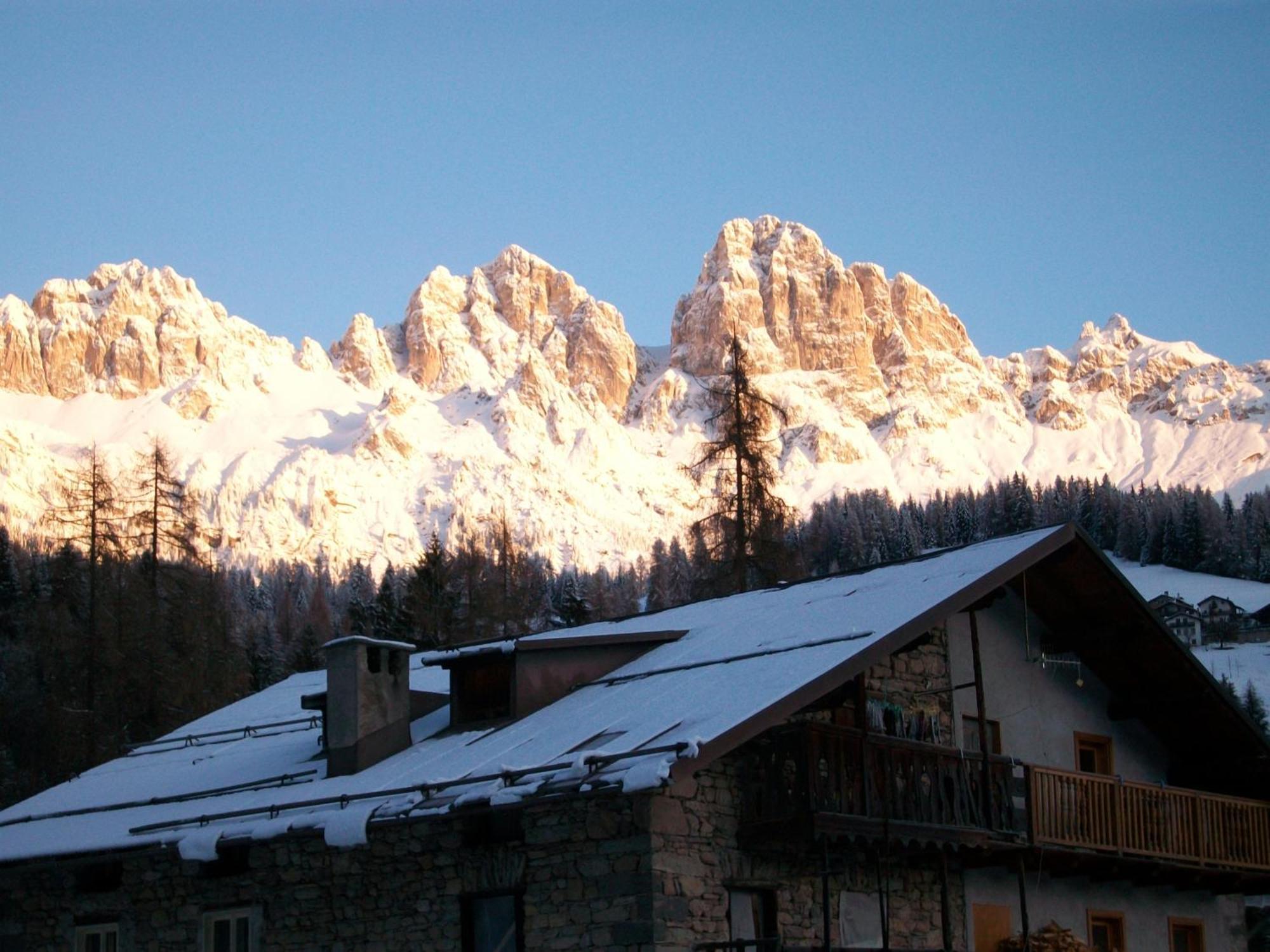 Dolomiti Hotel 2*
