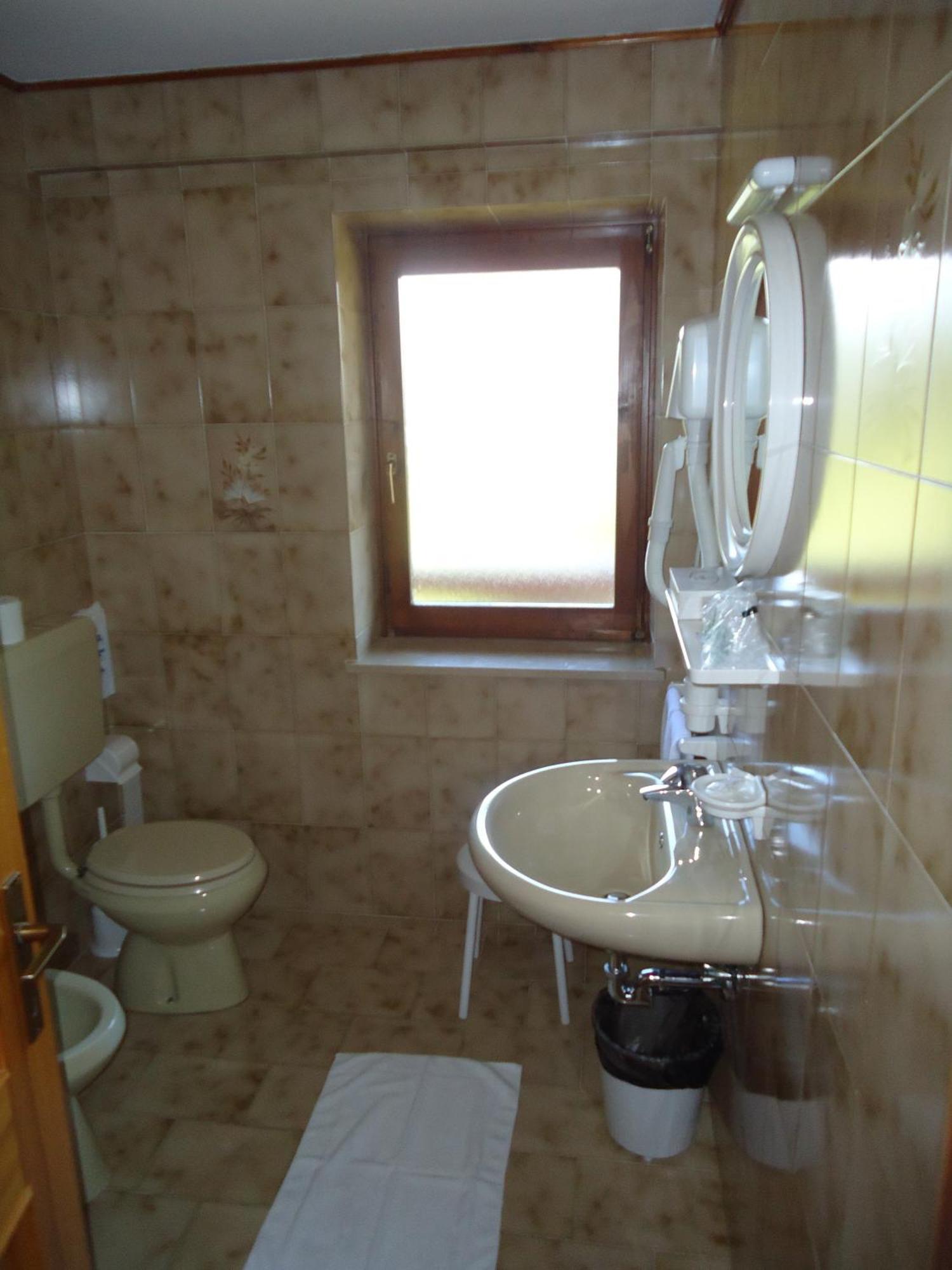 Dolomiti Hotel 2*